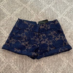 BCBG Indigo blue floral  dressy shorts with metallic copper thread, NWT size 0